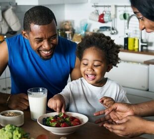 Helpful Tips to Eating Healthy Despite Your Busy Schedule Eating Healthy