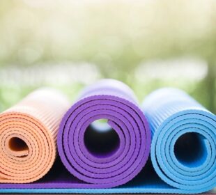 How to Choose the Right Yoga Mat for You Yoga Mat