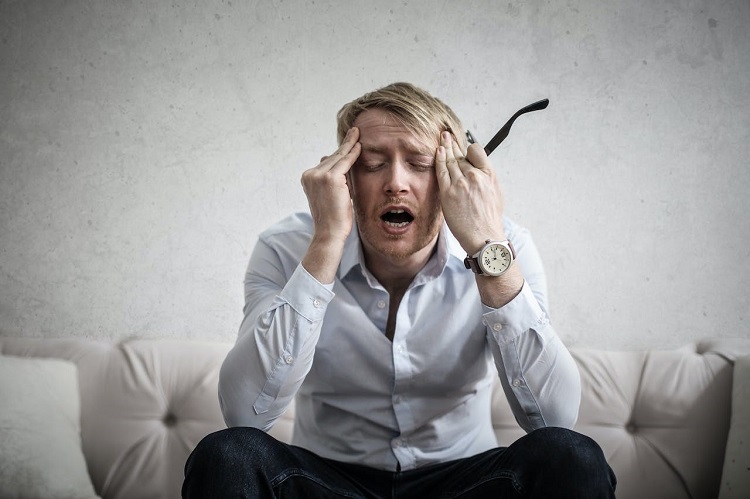 10 Holistic Approaches to Dealing with Anxiety Anxiety